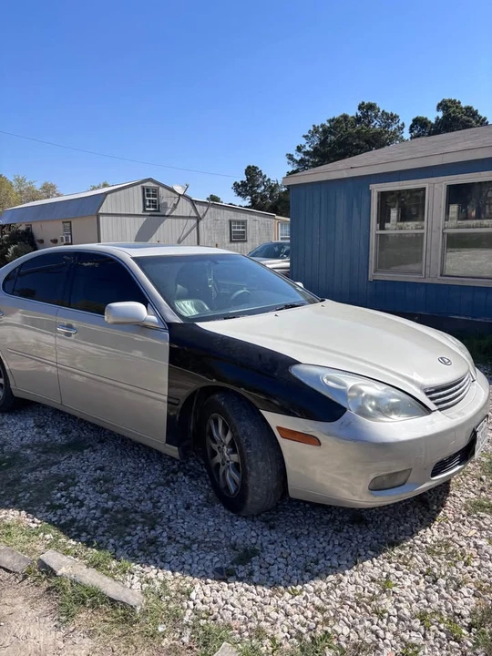 2004 Lexus ES 4th Gen - Image 2 of 3
