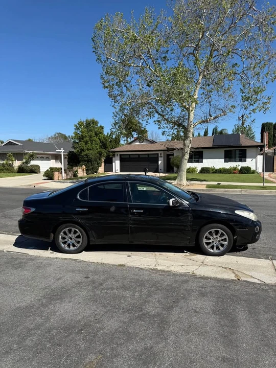 2004 Lexus ES 4th Gen - Image 5 of 15