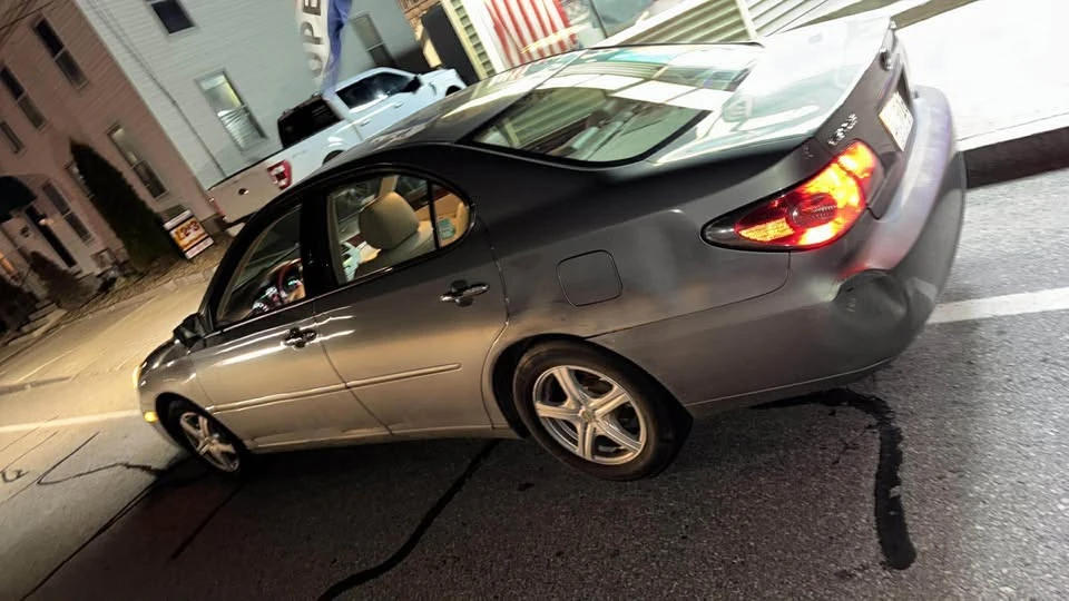 2004 Lexus ES 4th Gen - Image 3 of 7