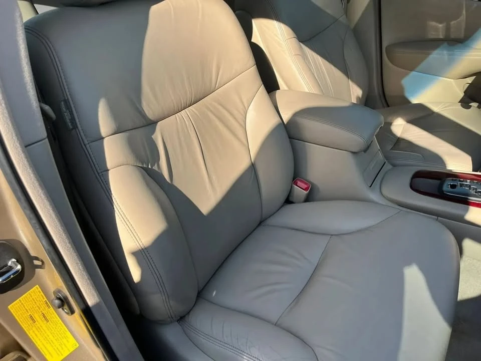 2004 Lexus ES 4th Gen - Image 12 of 14