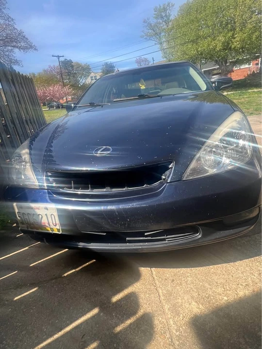2004 Lexus ES 4th Gen - Image 12 of 17