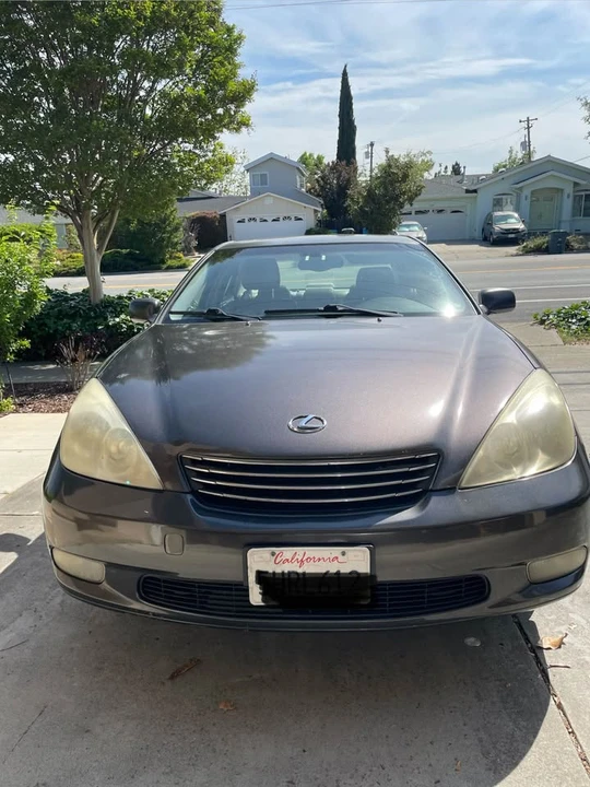 2004 Lexus ES 4th Gen - Image 3 of 10
