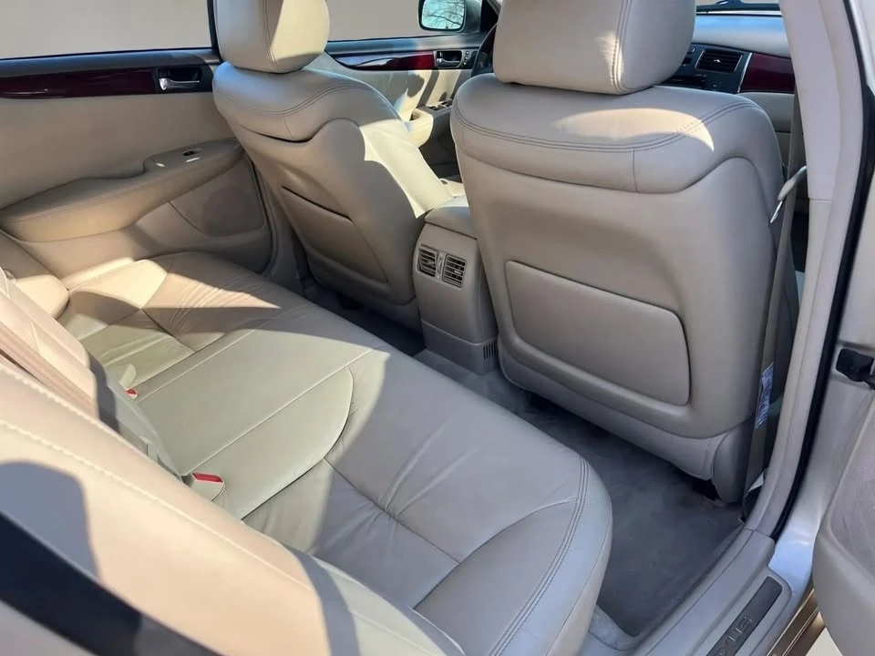 2004 Lexus ES 4th Gen - Image 13 of 14