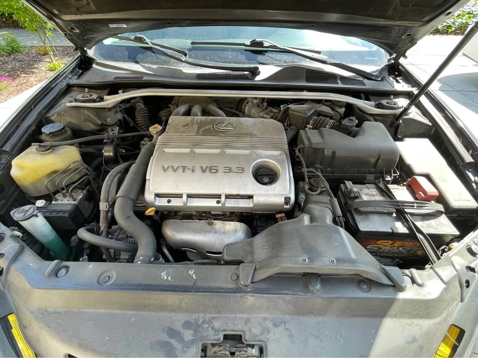 2004 Lexus ES 4th Gen - Image 9 of 10