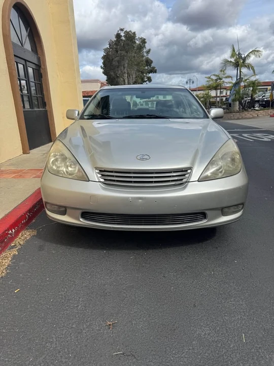 2004 Lexus ES 4th Gen - Image 2 of 7