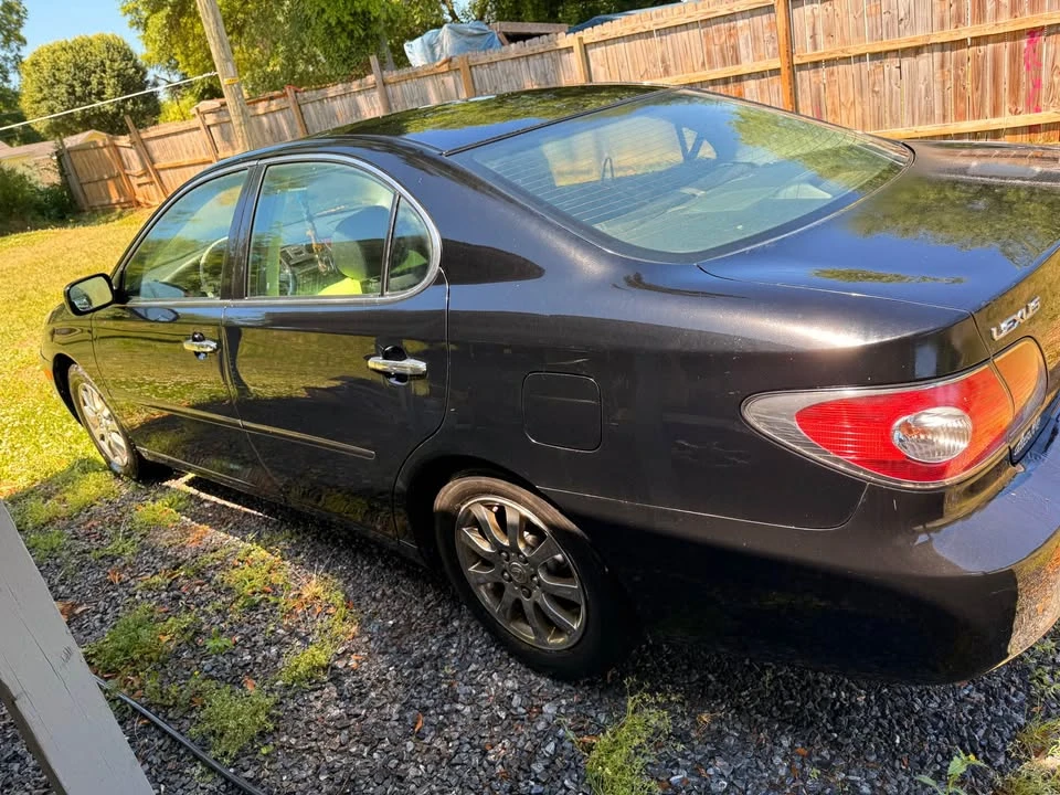 2004 Lexus ES 4th Gen - Image 4 of 6