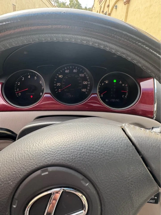 2004 Lexus ES 4th Gen - Image 11 of 14