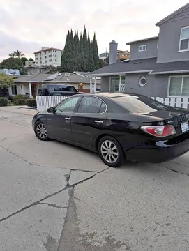 2004 Lexus ES 330 Sedan