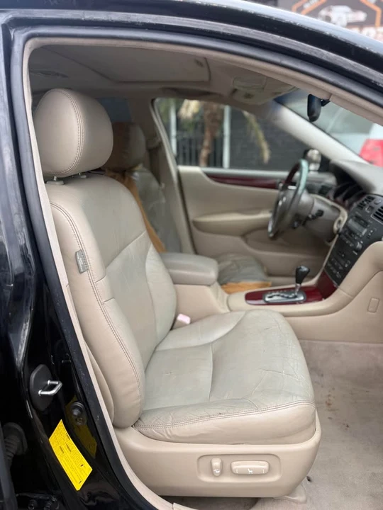 2004 Lexus ES 4th Gen - Image 5 of 9