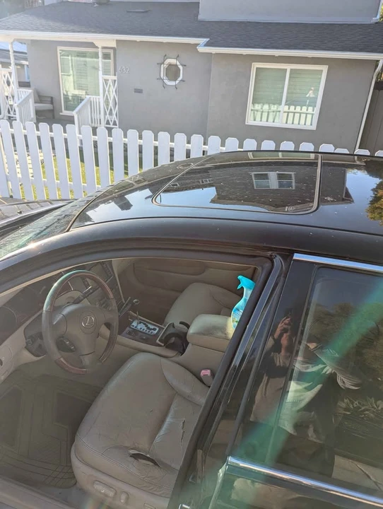 2004 Lexus ES 4th Gen - Image 4 of 12