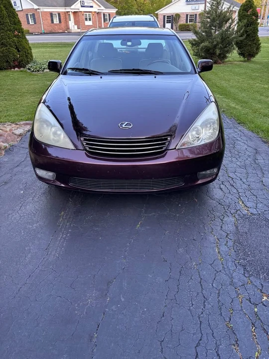 2004 Lexus ES 4th Gen - Image 3 of 9