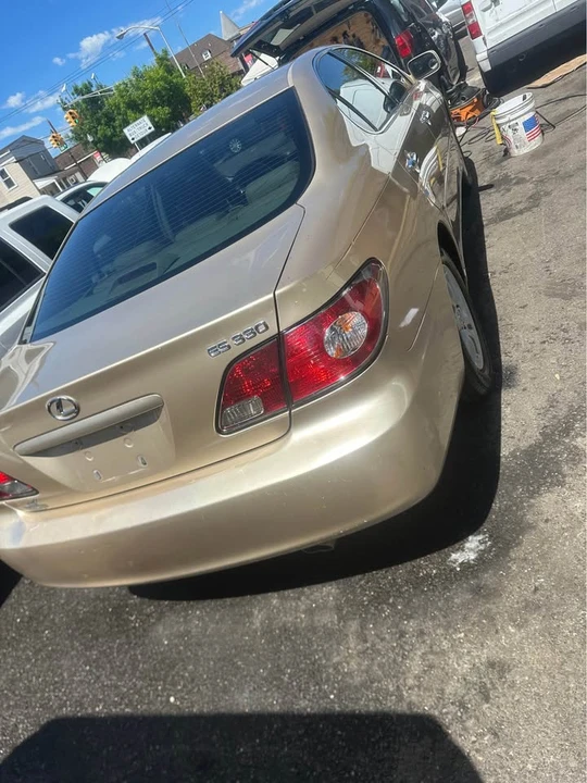 2004 Lexus ES 4th Gen - Image 3 of 7
