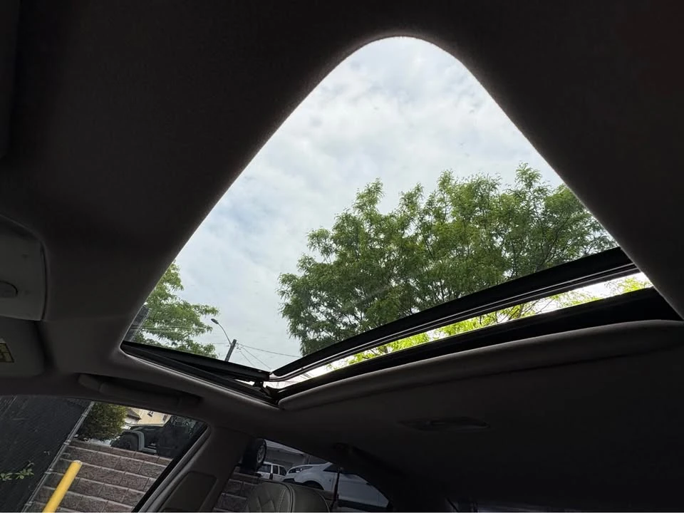 2004 Lexus ES 4th Gen - Image 8 of 9
