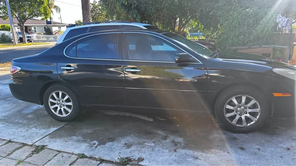 2004 Lexus ES 4th Gen - Image 13 of 17