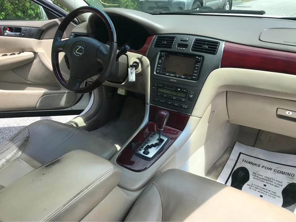 2004 Lexus ES 4th Gen - Image 4 of 7