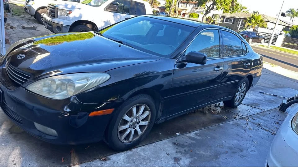 2004 Lexus ES 4th Gen - Image 16 of 17