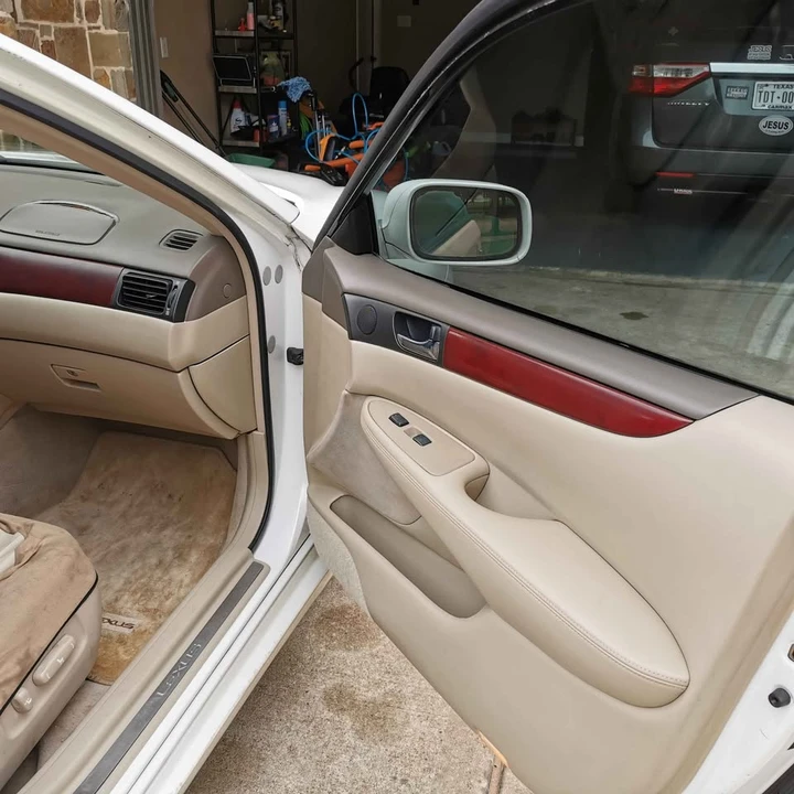 2004 Lexus ES 4th Gen - Image 5 of 11