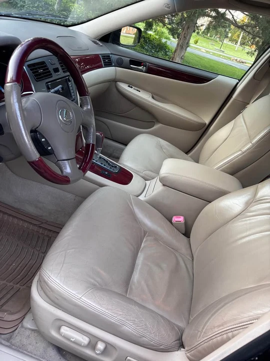 2004 Lexus ES 4th Gen - Image 5 of 9