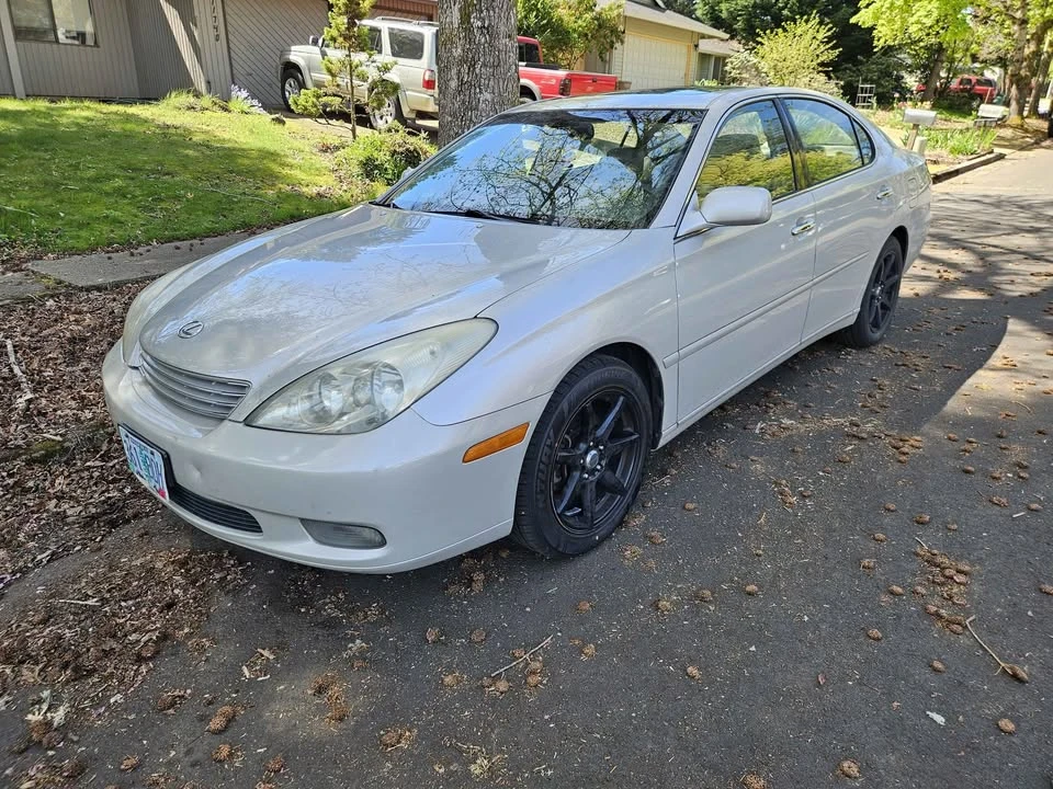 2004 Lexus ES 4th Gen - Image 4 of 5