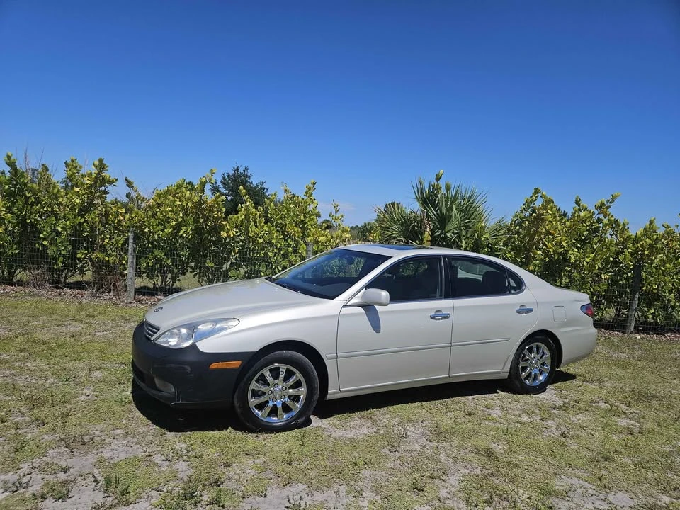 2004 Lexus ES 4th Gen - Image 4 of 7