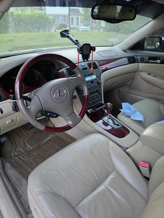 2004 Lexus ES 4th Gen - Image 5 of 6