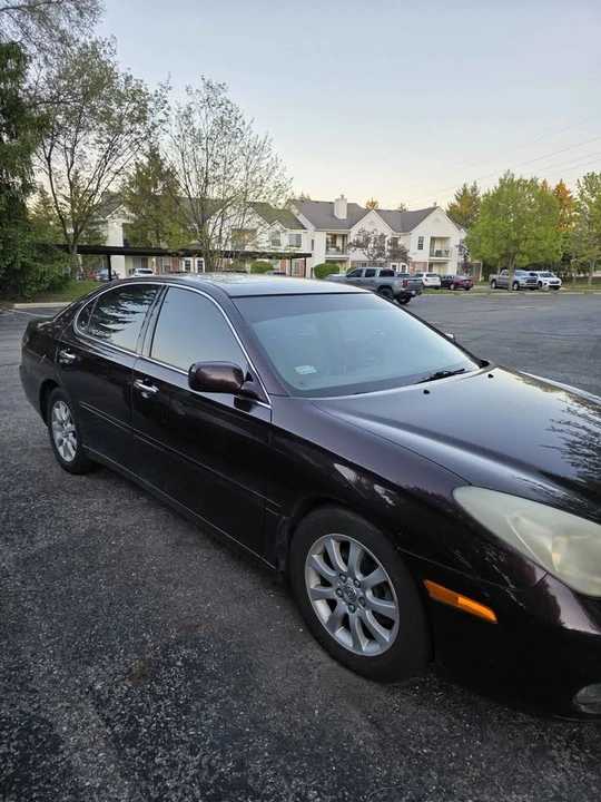 2004 Lexus ES 4th Gen - Image 2 of 6