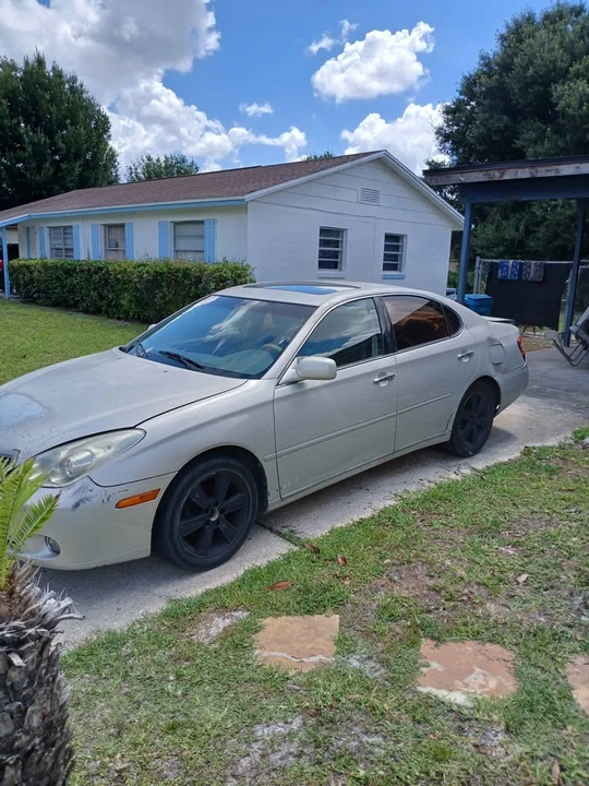 2004 Lexus ES 4th Gen - Image 4 of 5