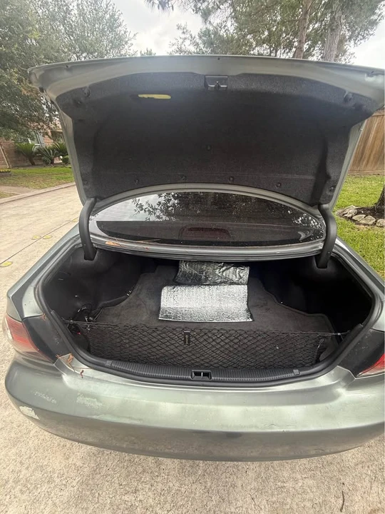 2004 Lexus ES 4th Gen - Image 14 of 16