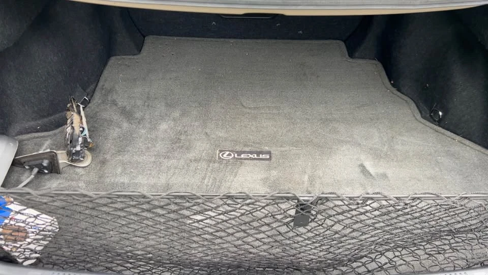 2004 Lexus ES 4th Gen - Image 14 of 20