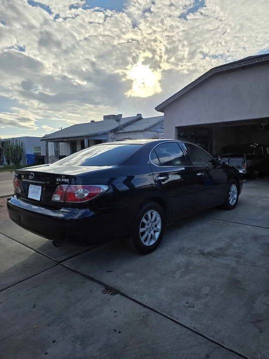2004 Lexus ES 3rd Gen - Image 4 of 15