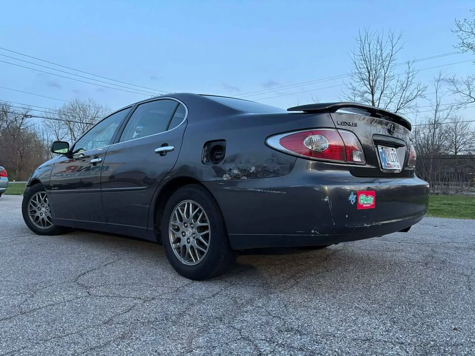 2004 Lexus ES 4th Gen - Image 3 of 10
