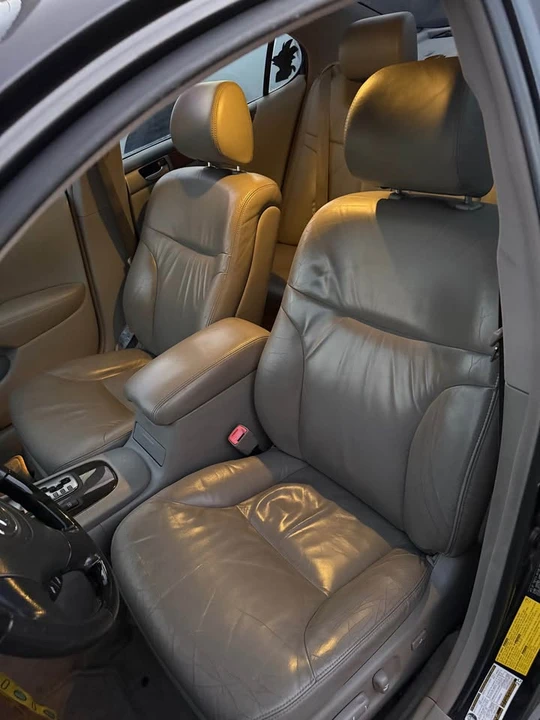 2004 Lexus ES 3rd Gen - Image 8 of 17
