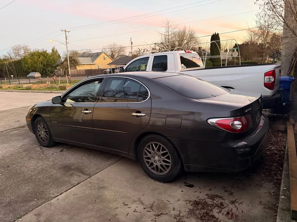 2004 Lexus ES 3rd Gen - Image 4 of 17