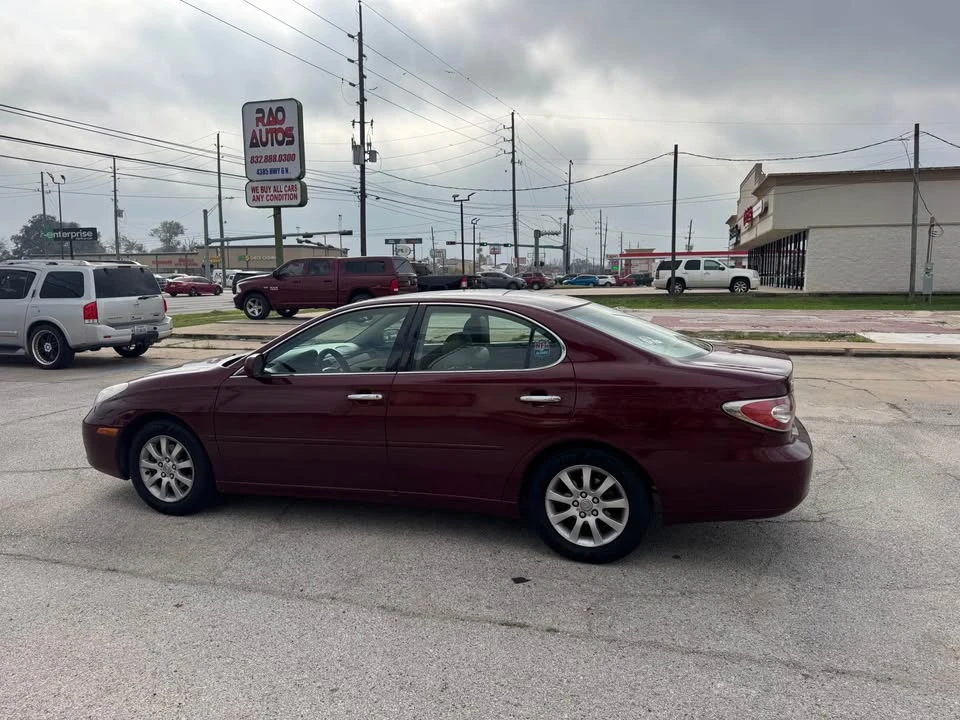2004 Lexus ES 4th Gen - Image 12 of 13