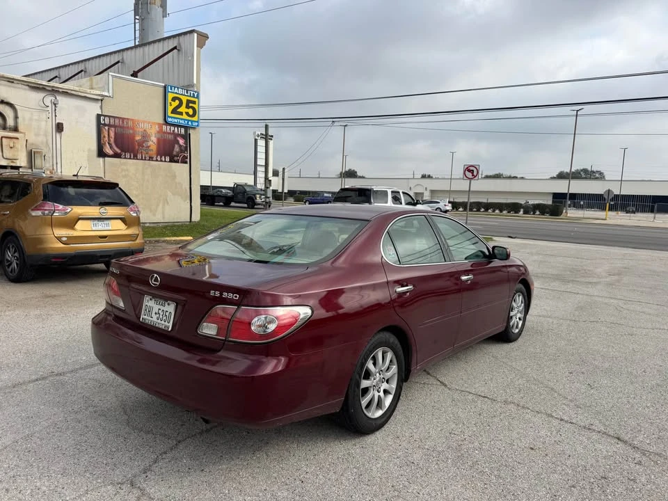 2004 Lexus ES 4th Gen - Image 2 of 13