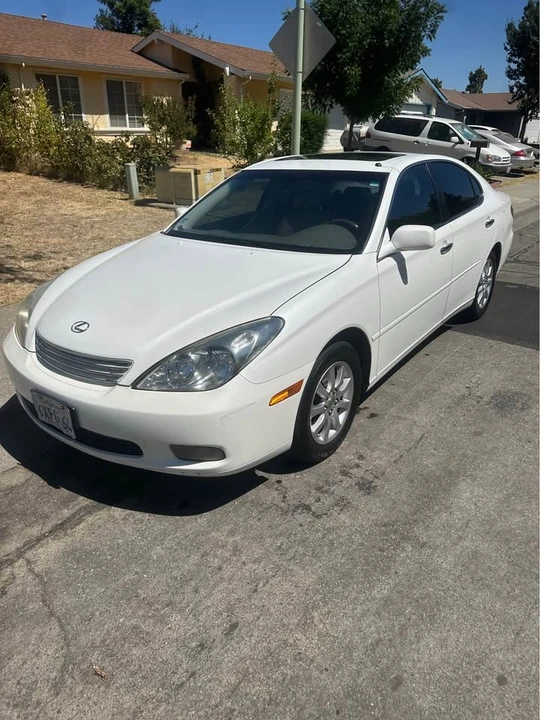 2004 Lexus ES 4th Gen - Image 6 of 9