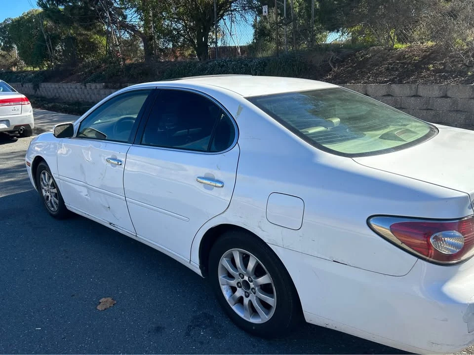 2004 Lexus ES 4th Gen - Image 4 of 6