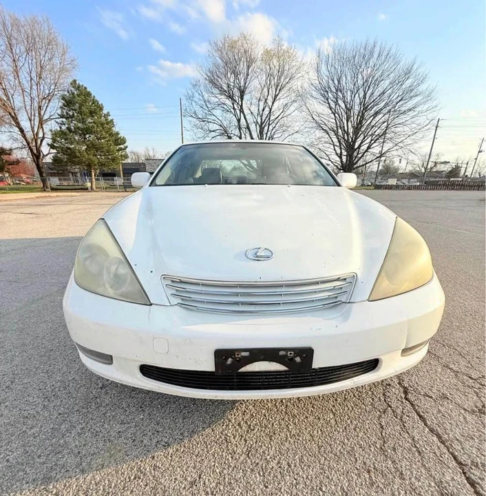 2004 Lexus ES 4th Gen - Image 7 of 11