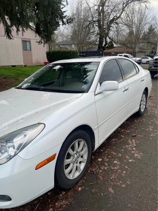 2004 Lexus ES 4th Gen - Image 2 of 7