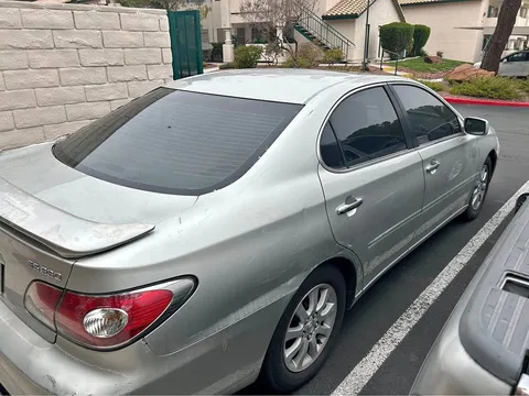 2004 Lexus ES 330 Sedan