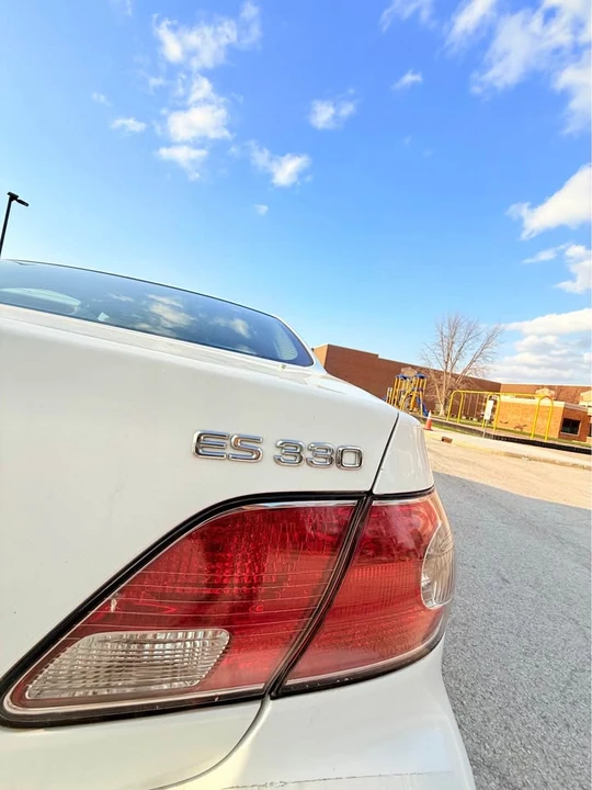 2004 Lexus ES 4th Gen - Image 7 of 14