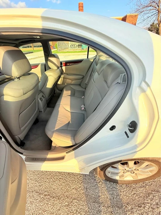 2004 Lexus ES 4th Gen - Image 6 of 14