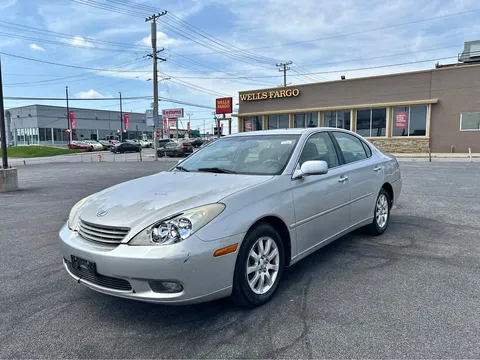 2004 Lexus ES 330 Sedan 4D