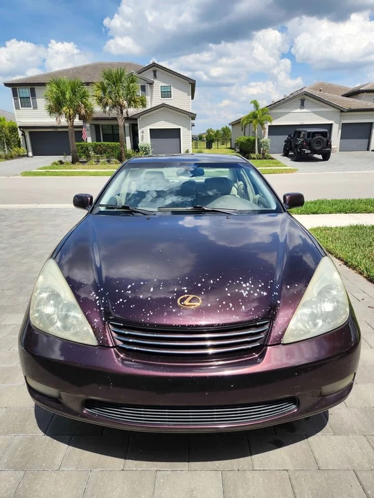2004 Lexus ES 4th Gen - Image 2 of 9