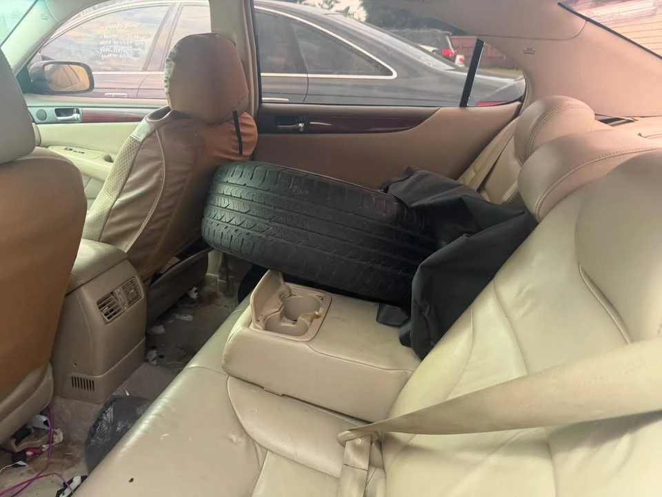 2004 Lexus ES 4th Gen - Image 6 of 6
