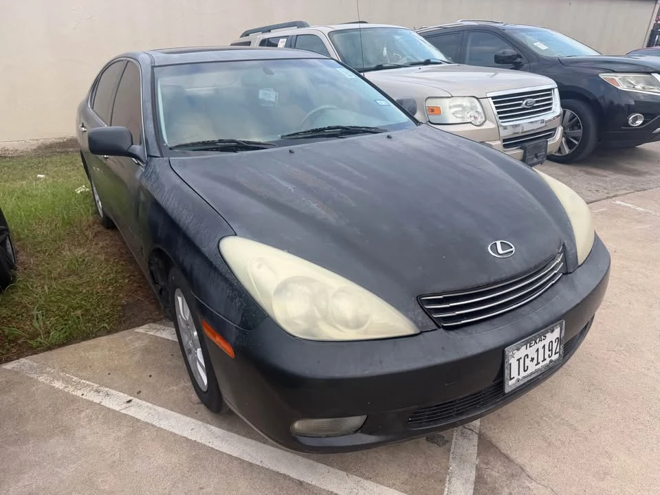 2004 Lexus ES 4th Gen - Image 2 of 6
