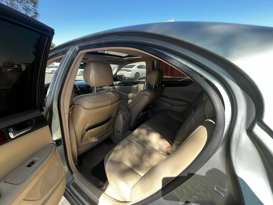 2004 Lexus ES 4th Gen - Image 7 of 11