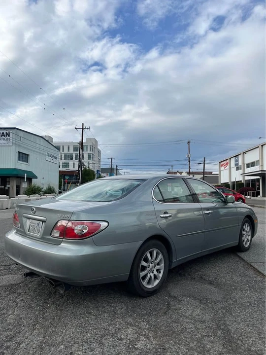 2004 Lexus ES 4th Gen - Image 4 of 6