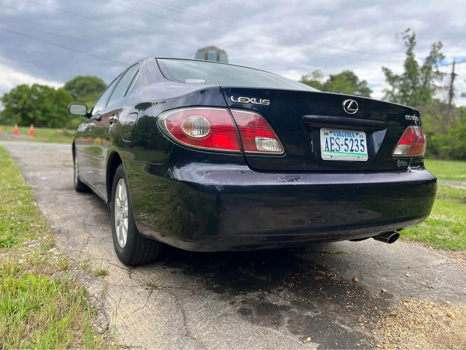 2004 Lexus ES 4th Gen - Image 8 of 21