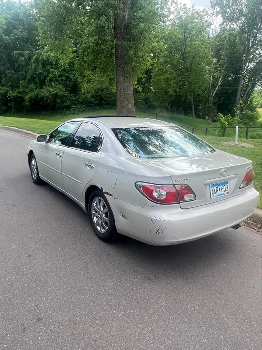 2004 Lexus ES 4th Gen - Image 4 of 8